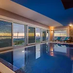 Villa Awesome *